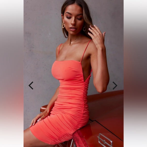 Selfie Leslie Shea Square Neckline Ruched Mini Dress Orange Medium US 6 - Picture 2 of 8